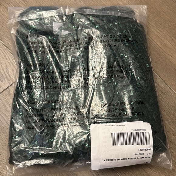 NWT! Anthropologie Dark Green Flat White Sequin Top - ALL PETITE SIZES 💎 - Picture 9 of 11
